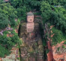 2022八字排盘 最新八字排盘？