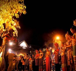 八字精批算命书 八字精批算命网？