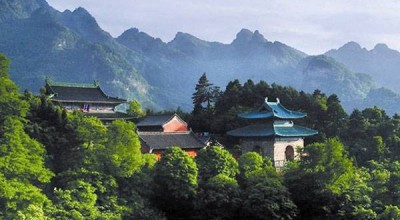 八字精批桃花 命理八字桃花？